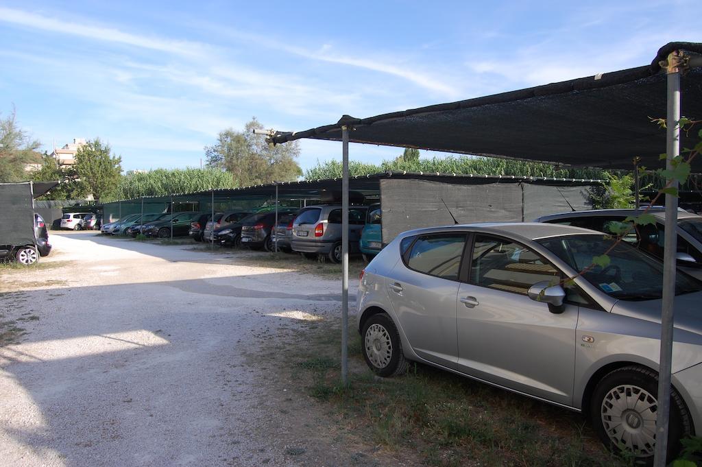 Hotel Elite Cattolica Exterior foto
